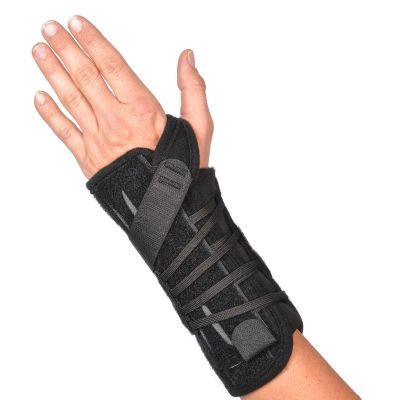 WRIST SPLINT, TINY TITAN LT PED